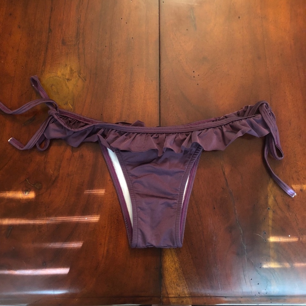 Arpa Bikineria Ruffle Purple Tie Side Bikini Sz L